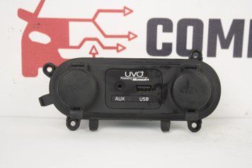 Роз'єм USB-AUX Kia Optima 10-15 961202T500 фото