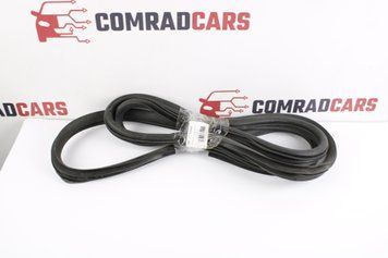Ущільнювач кузова перед Kia Cerato 13-18 82120A7000 фото