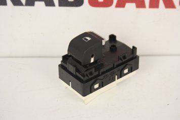 Кнопка стеклоподъемника задняя Hyundai Sonata DN8 19- 93580L1000REY фото
