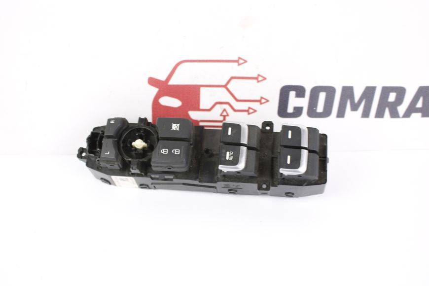 Блок керування склопідйомниками Kia Sorento UM 14-20 93570C6100 фото