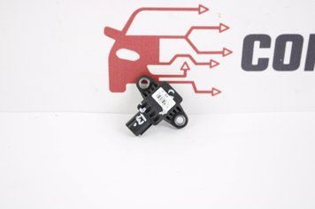 Датчик удару бік у двері Kia Cerato 13-18 95920A3000 фото