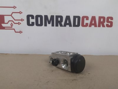 Клапан кондиціонера Kia Cerato 09-13 976041G001 фото