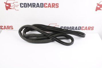 Ущільнювач кузова задній правий Kia Cerato 09-13 831201M000 фото