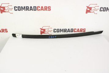 Молдинг лобового скла правий Jeep Patriot 11-17 1BB32RXFAF фото