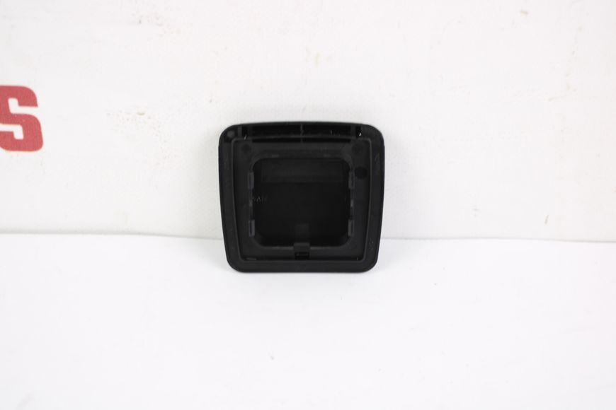 Крышка розетки Ford Escape 13-17 8M5T19A487 фото