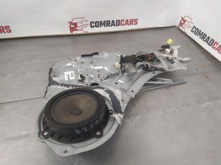 Склопідйомник зад правий у зборі з моторчиком Kia Soul 08-13 834022K001 фото