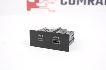 Роз'єм usb hub, type-c Mitsubishi Outlander 21- 8718A074 фото