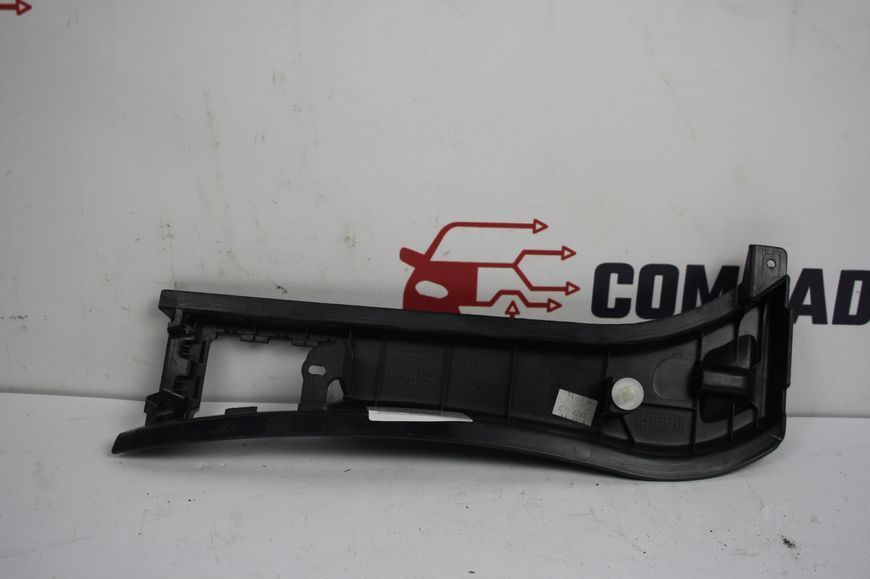 Накладка отвору багажника ліва BMW X5 13-18 51477326441 фото