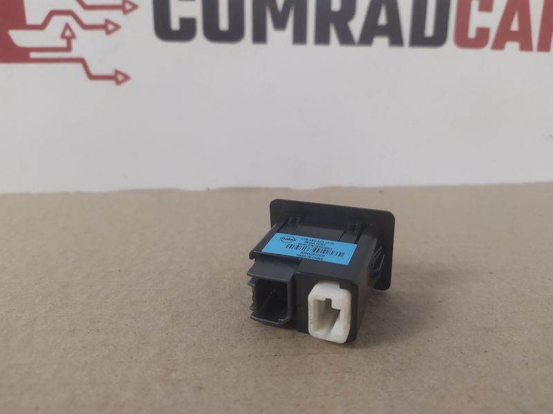 Роз'єм USB-AUX Nissan X-trail T32 13-20 795405004 фото