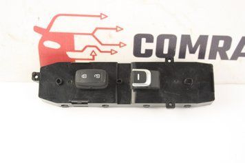 Кнопка склопідйомника передня права Kia Sorento UM 14-20 93576C6130 фото