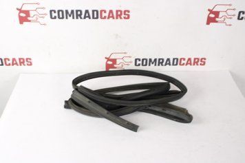 Ущільнювач двері зад лев Kia Cerato 13-18 83130B0000 фото