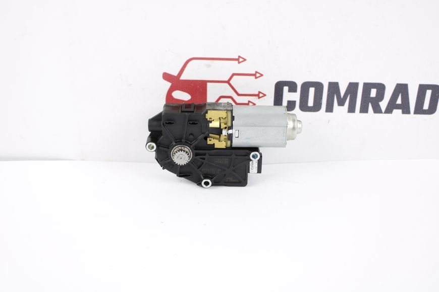 Мотор привода люка BMW 328xi 2012-2018 (67617316536) 67617316536 фото