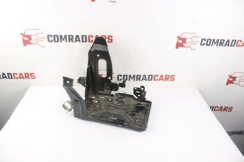 Полиця АКБ Jeep Renegade 14-24 68247484AA фото