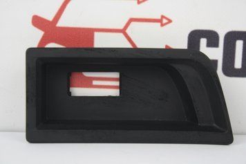 Пластикова панель (накладка салону) роз'ємів aux та usb BMW 328xi 2012-2018 (51169207357) 51169207357 фото