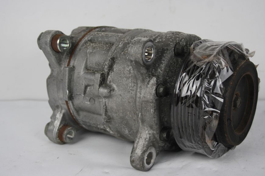 Компресор кондиціонера BMW 328xi 2012-2018 (64529330825) 64529330825 фото