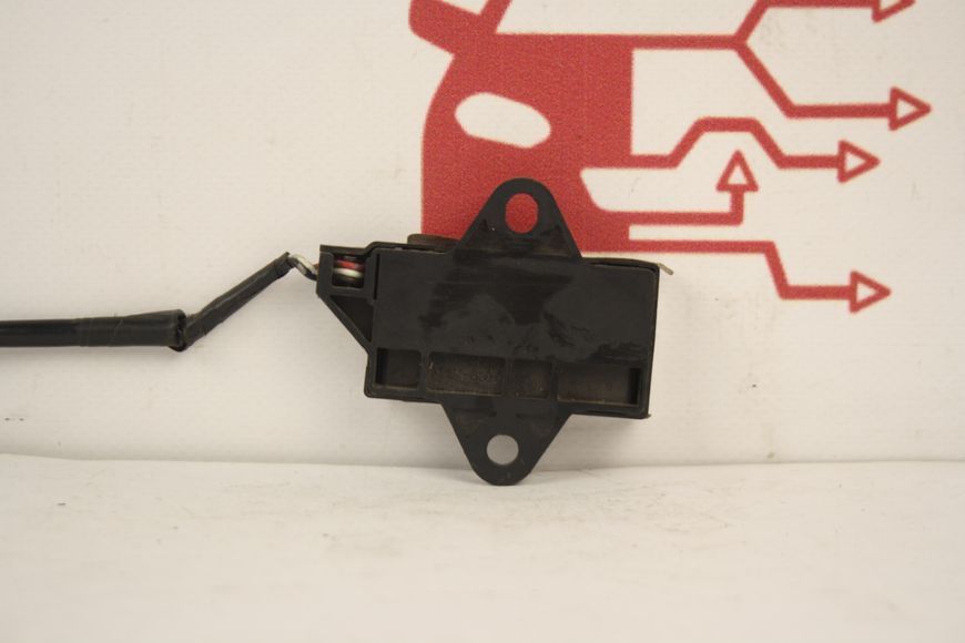 Антенна keyless Mitsubishi Outlander 06-12 MN141583 фото