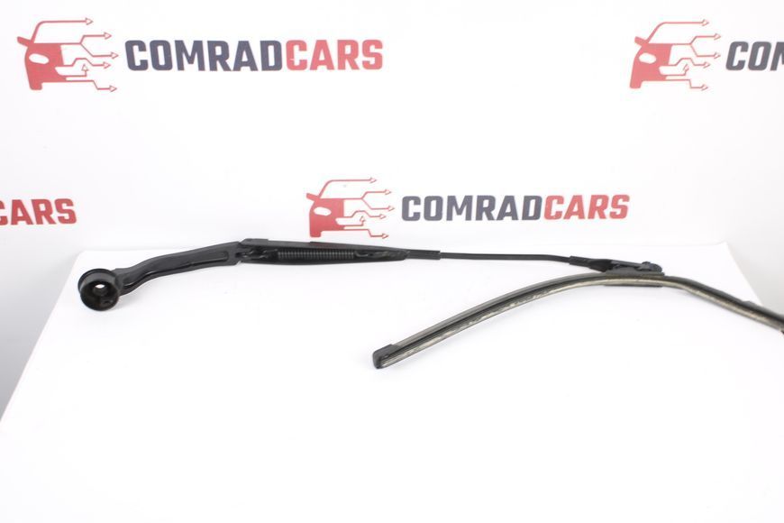 Поводок дворника левый Ford Escape 13-17 CJ5417C495AF фото