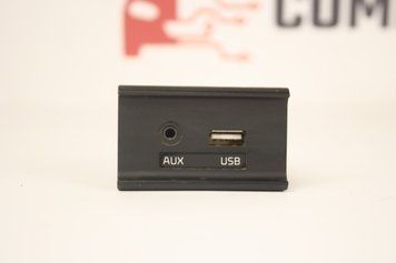 Роз'єм USB-AUX Kia Soul 13-19 96120B2010 фото