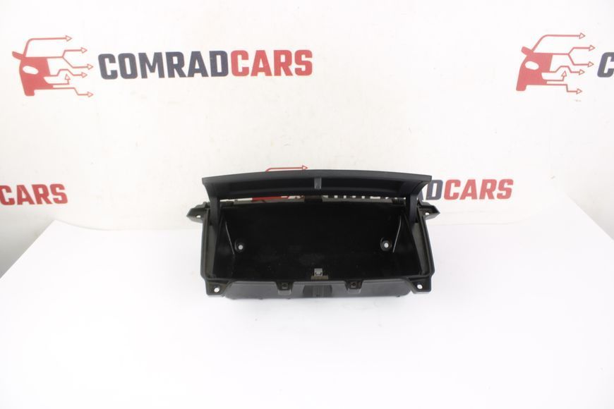 Бардачок центр Mitsubishi Outlander 06-12 8002A366XA фото