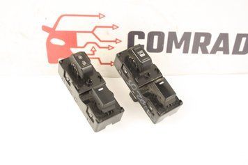 Кнопка склопідйомника перед правою Kia Sorento 09-14 935781U001 фото