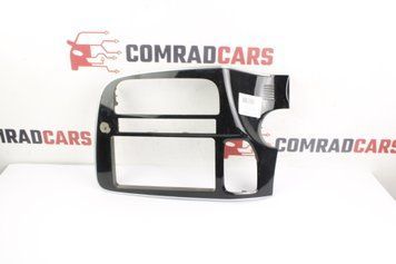 Накладка торпедо центр 2 DIN Mitsubishi Outlander 13-20 8002B475 фото