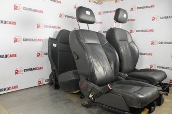 Сидіння шкіра комплект Jeep Compass 11-16 5YC43XDVAB фото