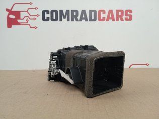 Дефлектор торпедо центр-прав Kia Sorento UM 14-20 97420C6000 фото