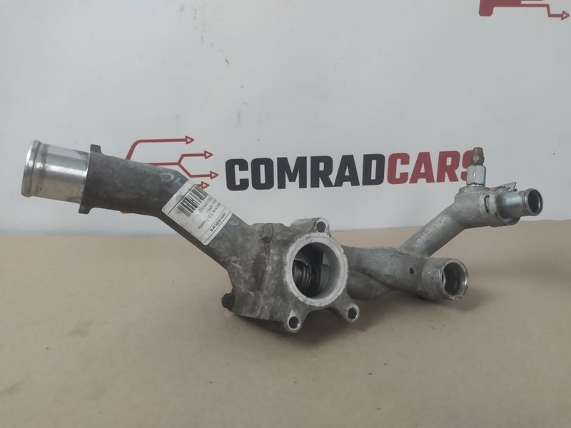 Корпус термостата 3.5 Toyota Camry 06-11 163210P010 фото